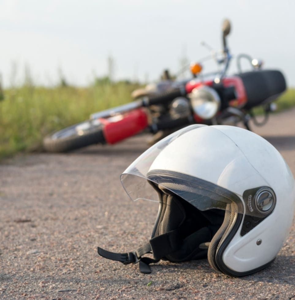 motorcycle crash with helmet
